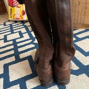 Frye boots / accepted offer